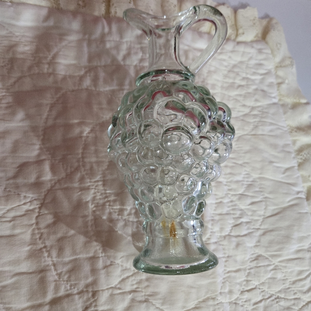 Vintage Grape Cluster Cruet Decanter - Picture 9 of 10